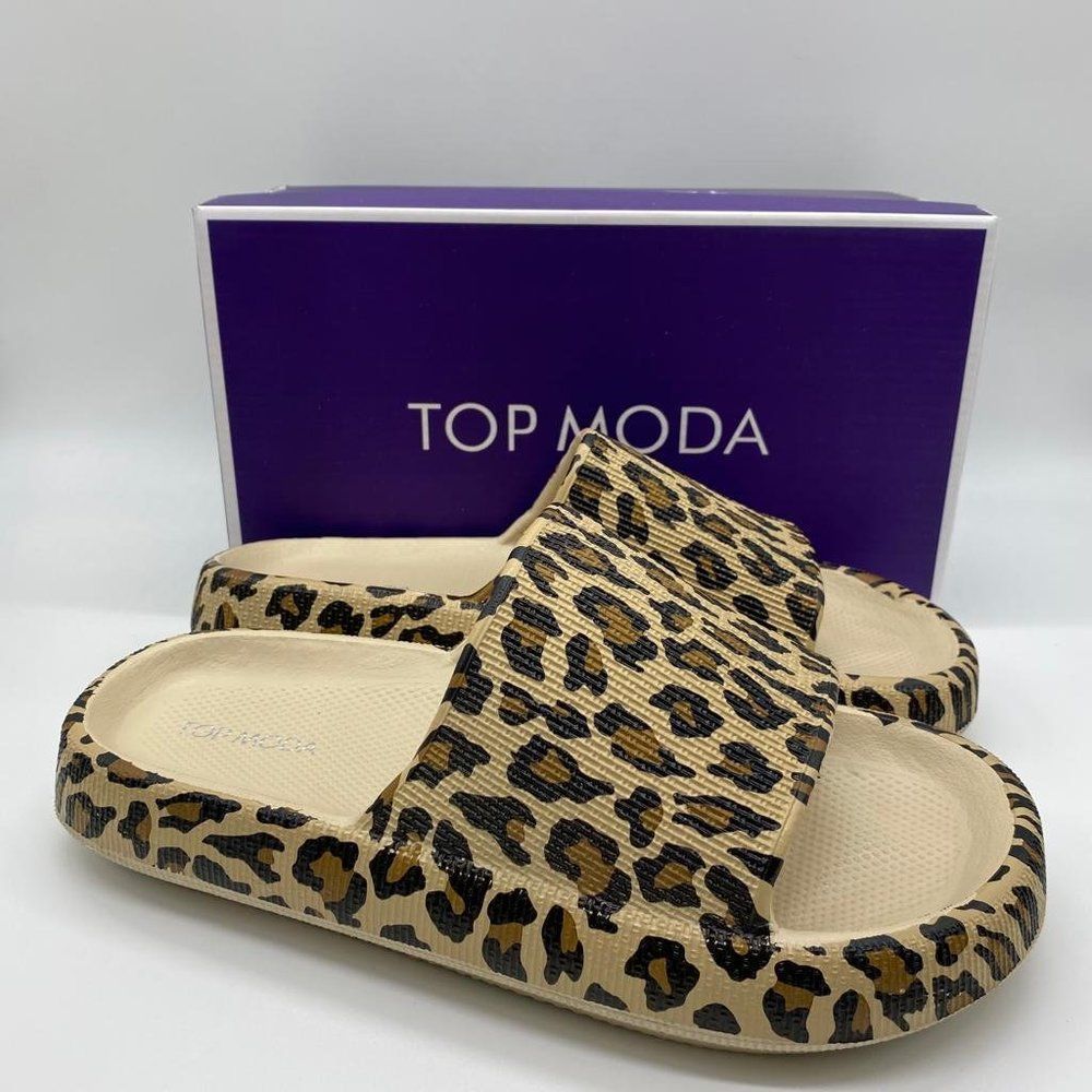 Top Moda Leopard Print Flip Flops